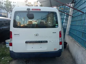 Toyota TownAce 2019 White