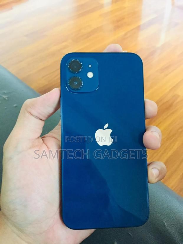 Apple iPhone 12 64 GB Blue - thumbnail 4