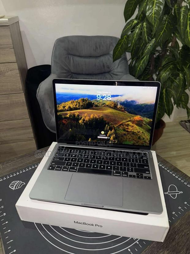 Laptop Apple MacBook Pro 2020 16GB Intel Core I7 SSD 1T - thumbnail 5