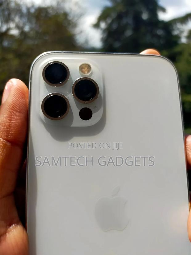 Apple iPhone 13 Pro Max 128 GB Gold - thumbnail 4