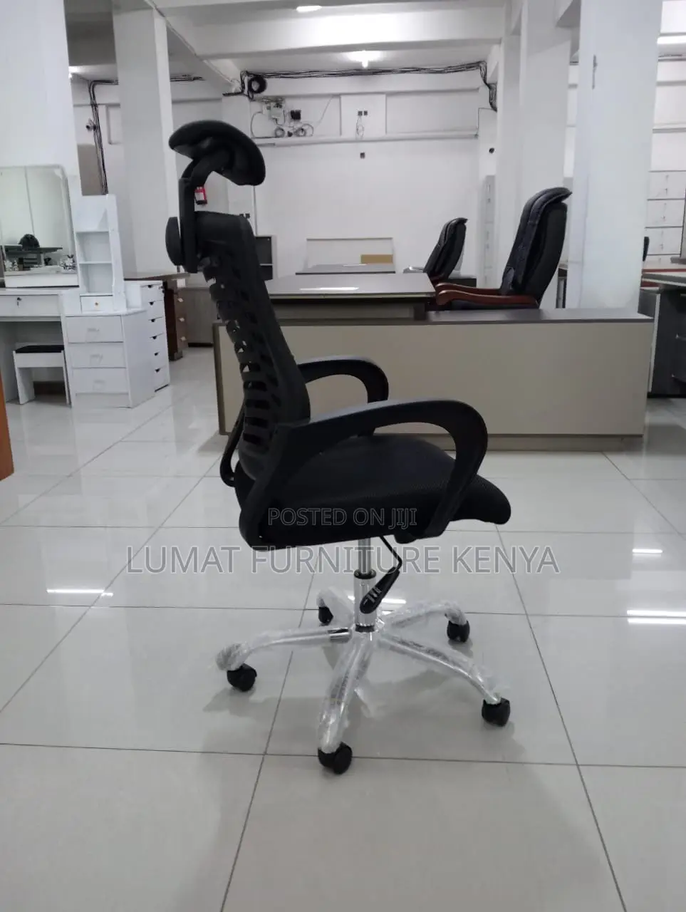 Ergonomic Secretarial Seat