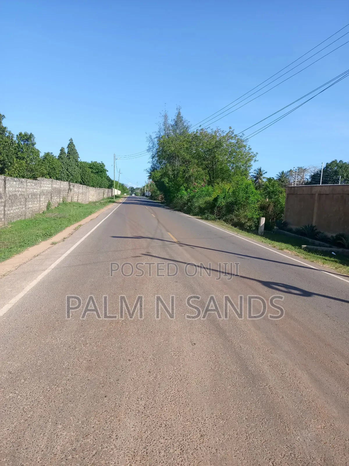 1/2 Acre on Sale Behind Manyatta Restaurant in Diani!