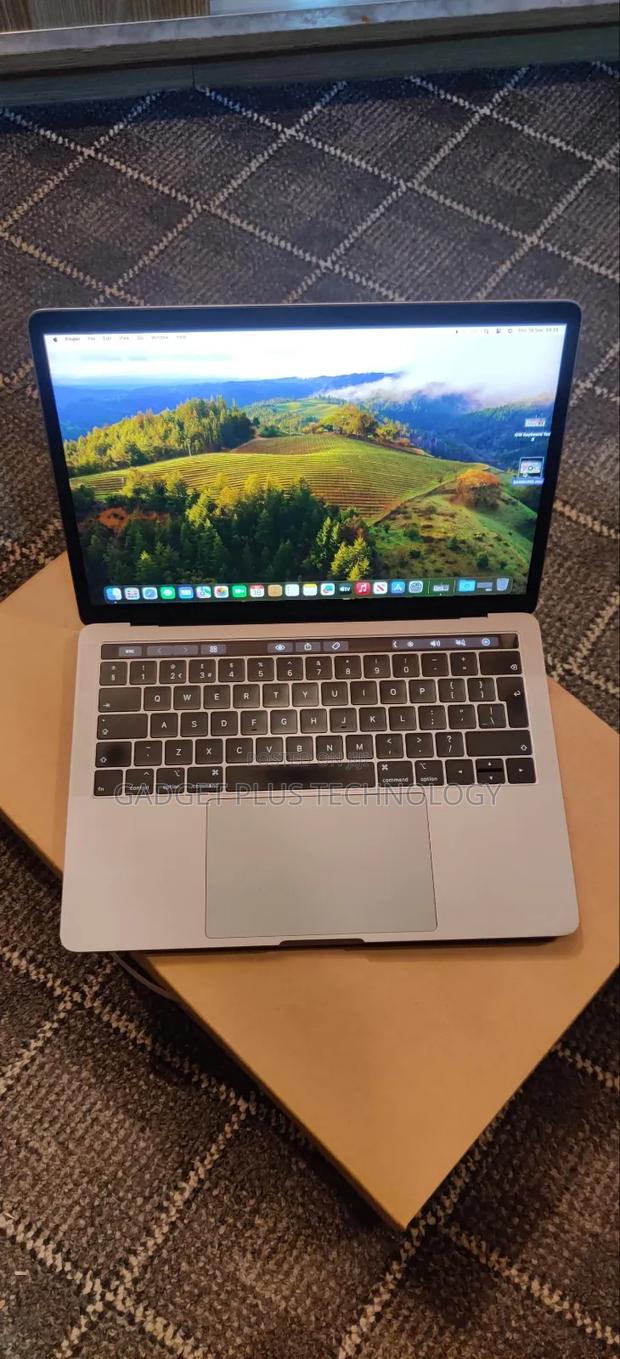 Laptop Apple MacBook Pro 2019 16GB Intel Core I7 SSD 512GB - thumbnail 2