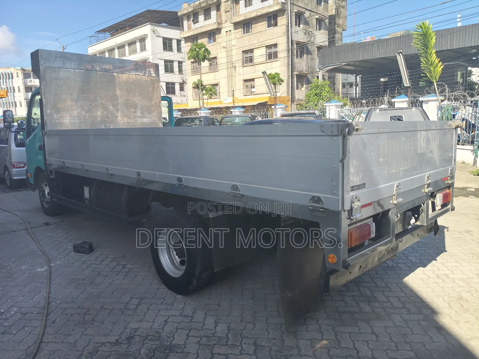 Toyota Dyna 2019 White