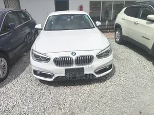 BMW 118i 2019 White