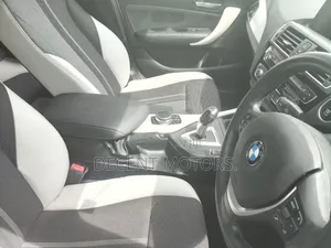 BMW 118i 2019 White
