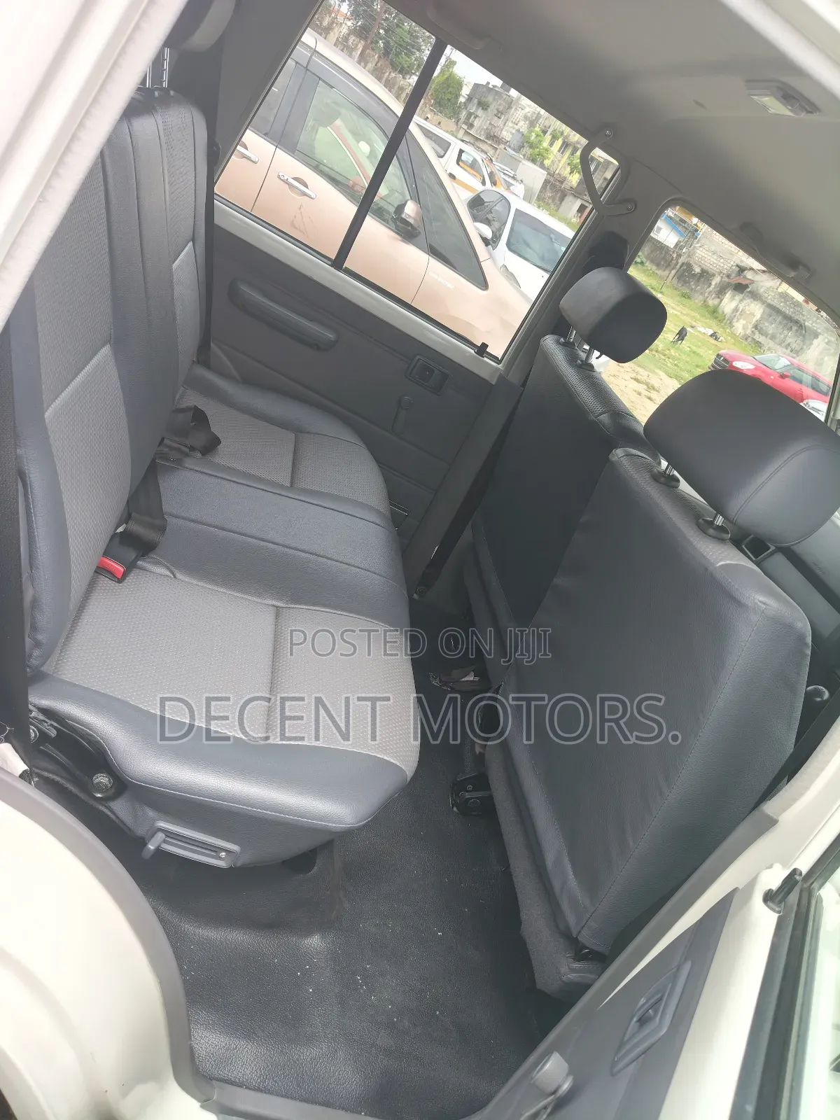 Toyota Land Cruiser 2018 White