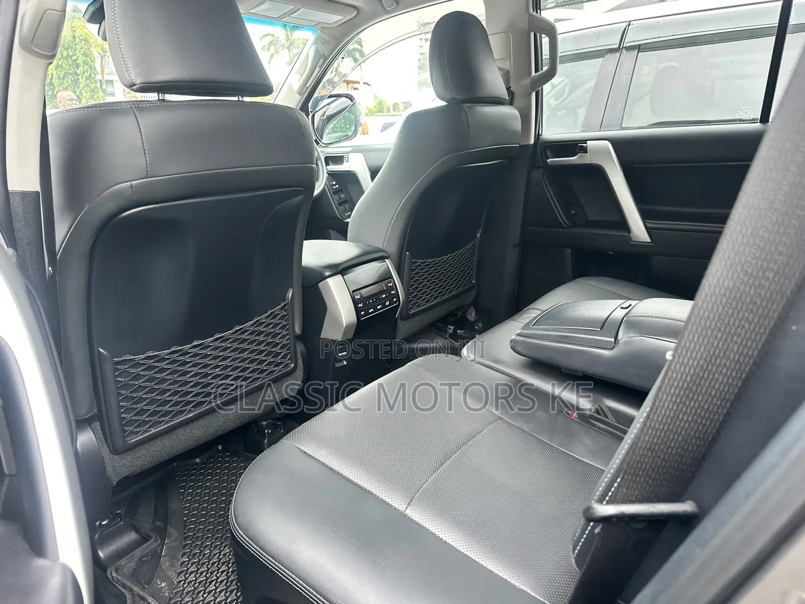 Toyota Land Cruiser Prado 2.8 2019 Gray