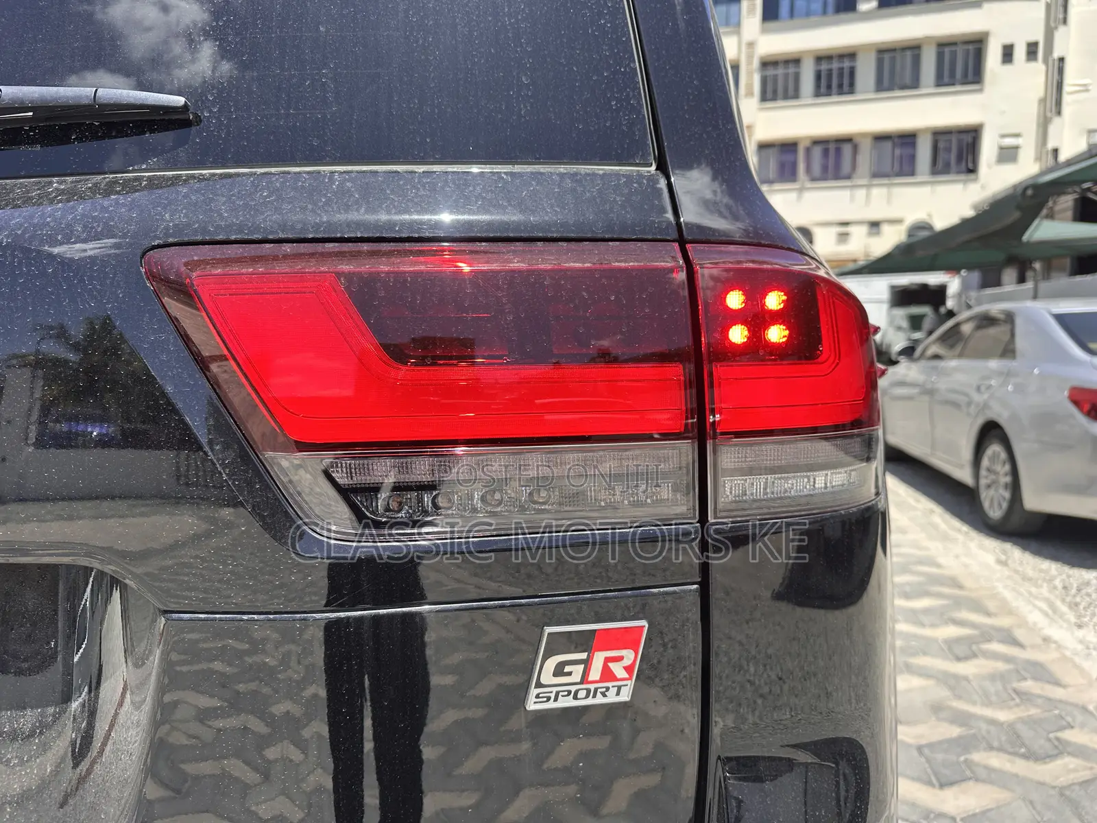 Toyota Land Cruiser LC300 2023 Black