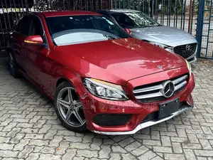 Mercedes-Benz C180 2018 Red
