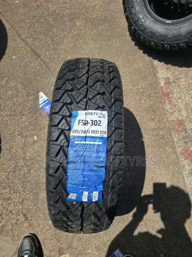 225/70r16 Fortune Tyre a/T