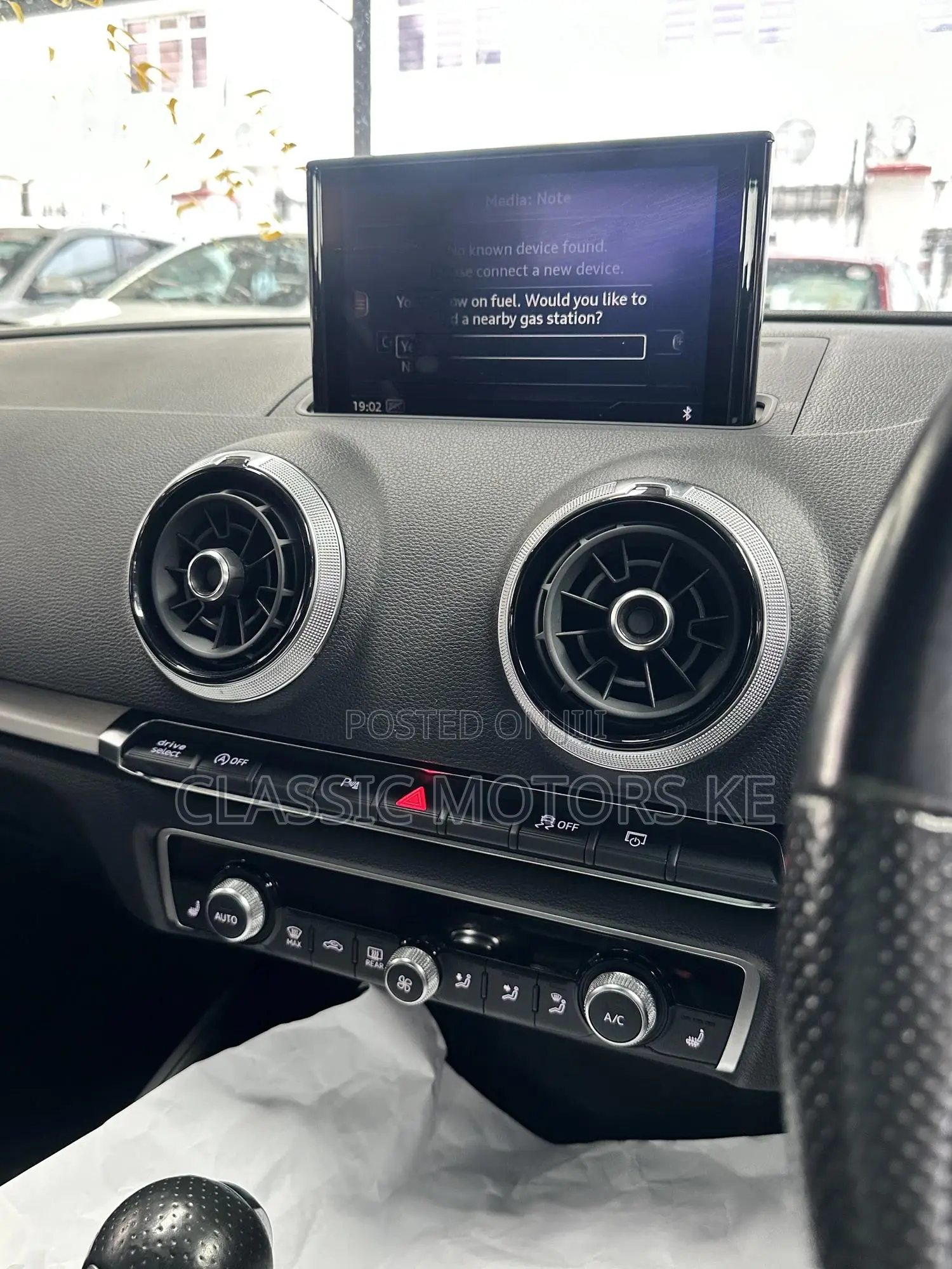 Audi A3 2.0T Premium AWD quattro Sedan 2019 White