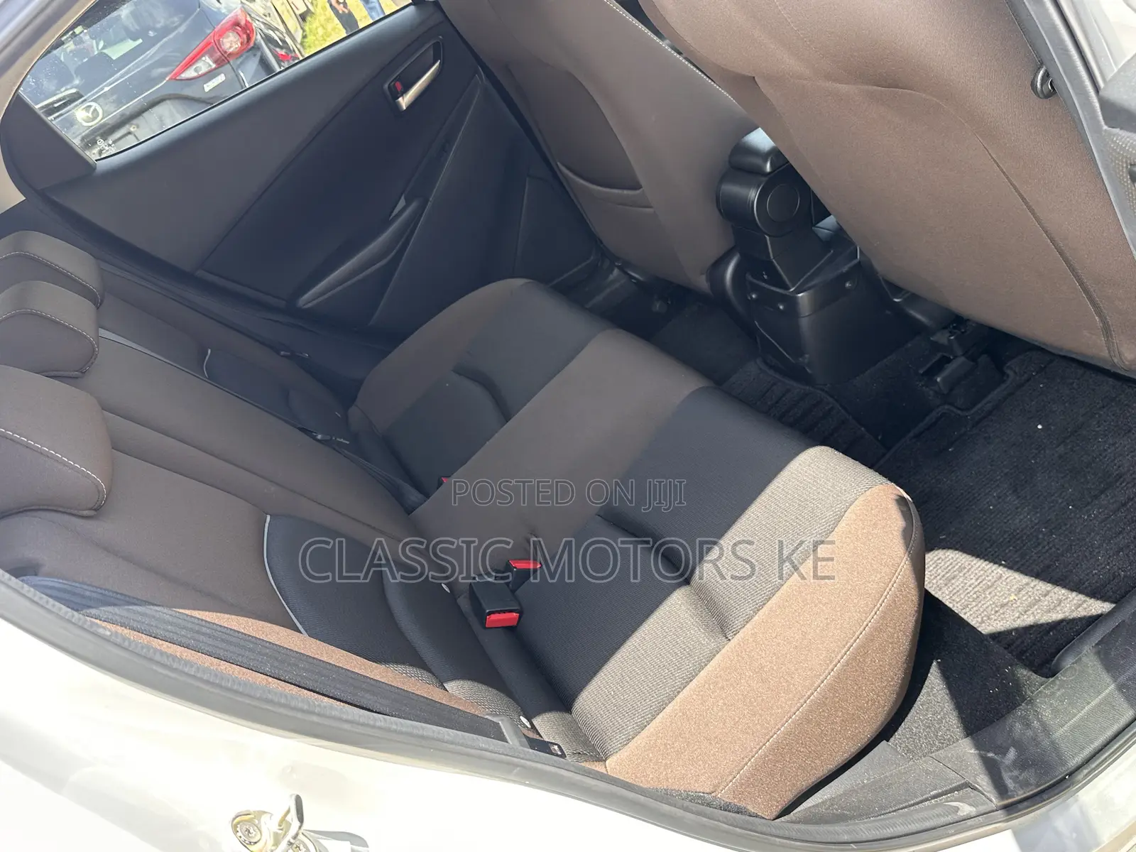 Mazda 2 2019 Beige