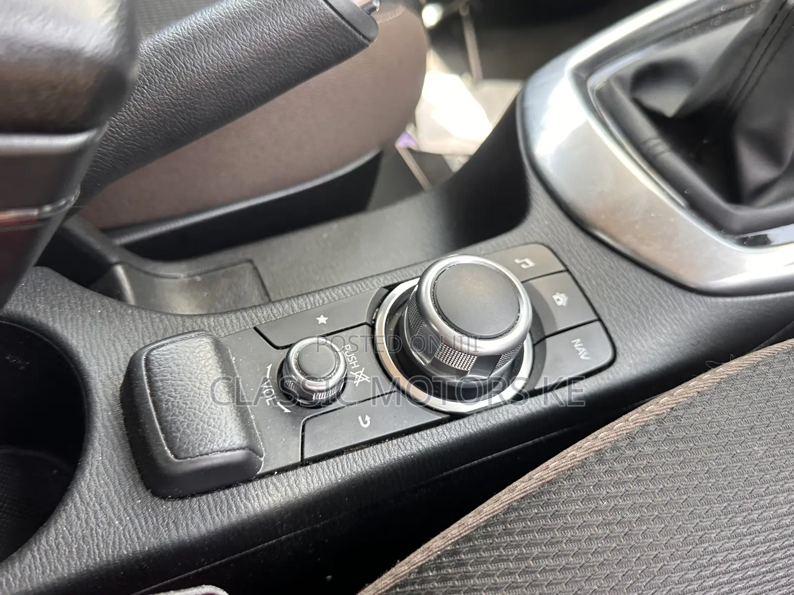 Mazda 2 2019 Beige