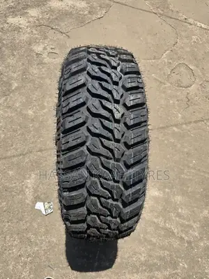 275/70r18 Maxtrek Tyre M/T