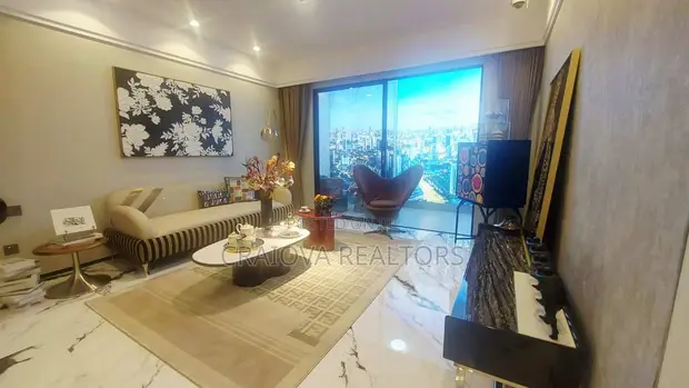 2bdrm Duplex in Westlands for sale