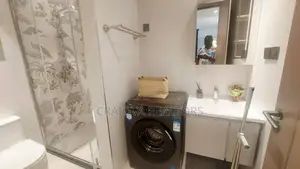 2bdrm Duplex in Westlands for sale