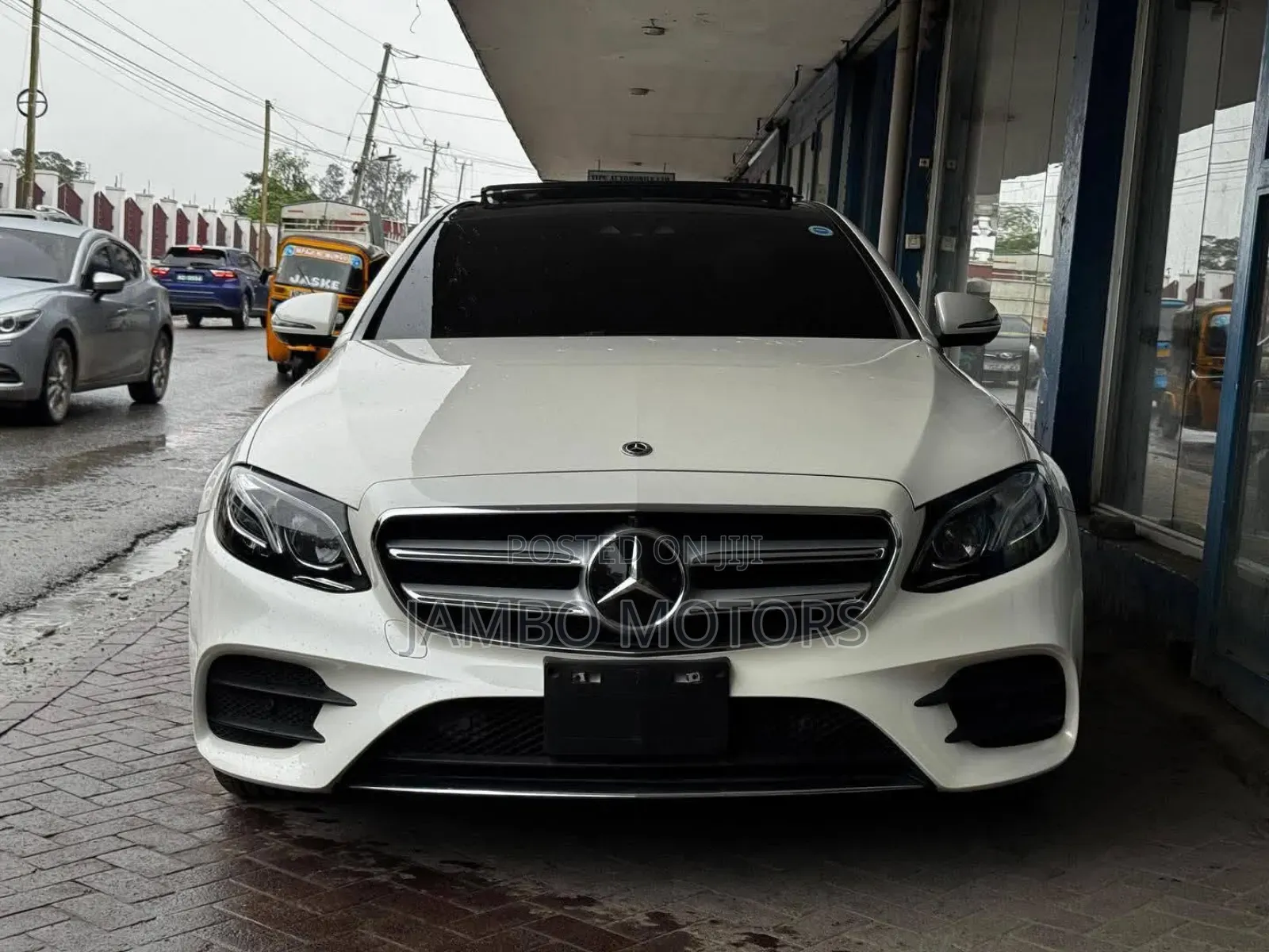Mercedes-Benz E350e 2019 White