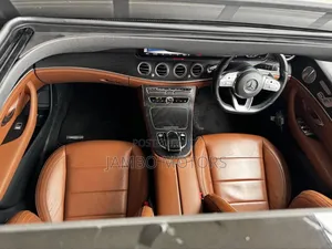 Mercedes-Benz E350e 2019 White