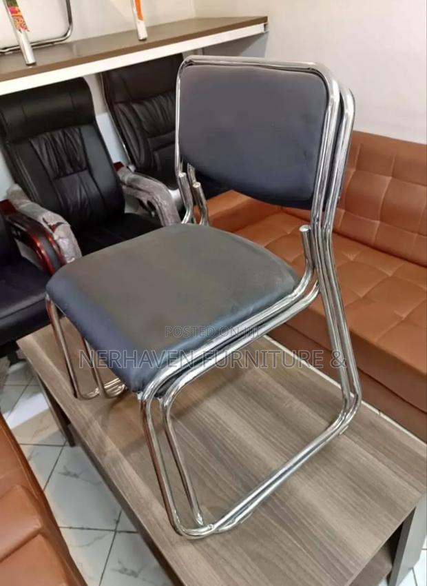 Comfortable Waiting Chair for Clients Guests