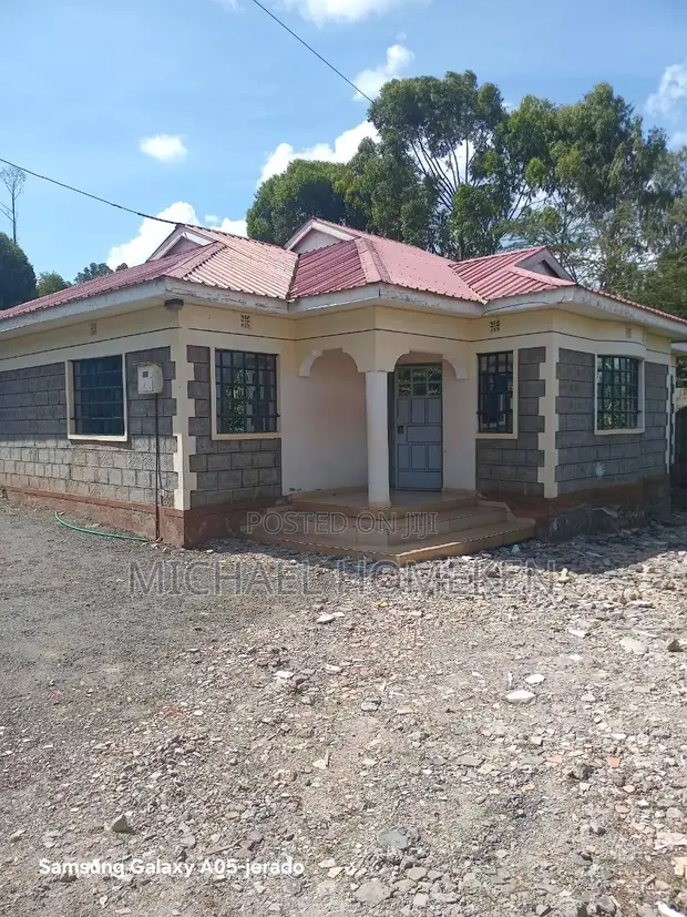 3bdrm Bungalow in Ngong, Matasia for rent