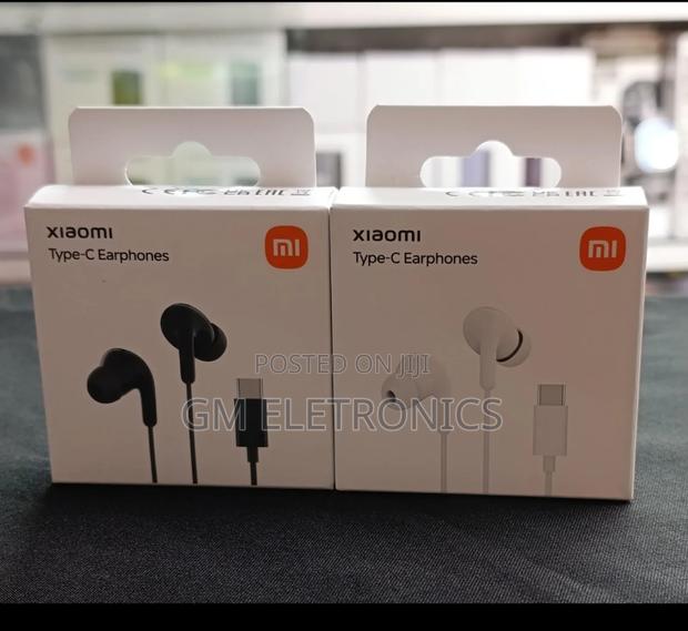 Xiaomi Type-C in-Ear Earphones.