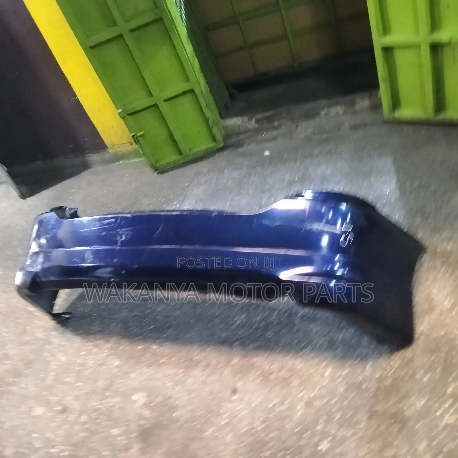 Toyota Wish Model 2002/2005 Rear Bumper, Clean Ex Japan Motor Parts