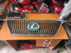 Toyota Lexus Rx 270 Grill