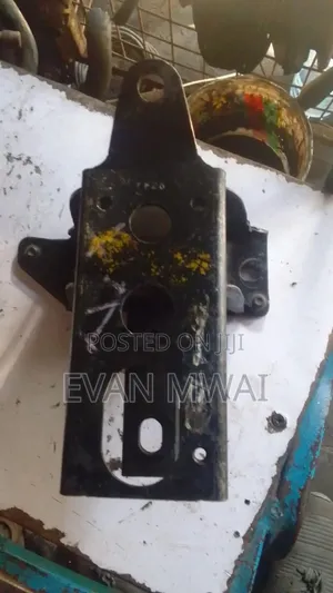 Toyota Passo Gearbox Mounting 1kr Engine