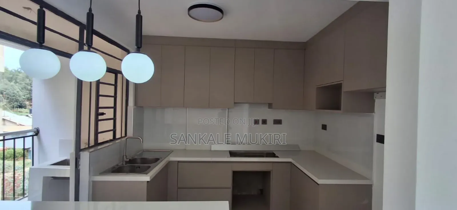 3bdrm Apartment in Knoo, Kinoo for rent