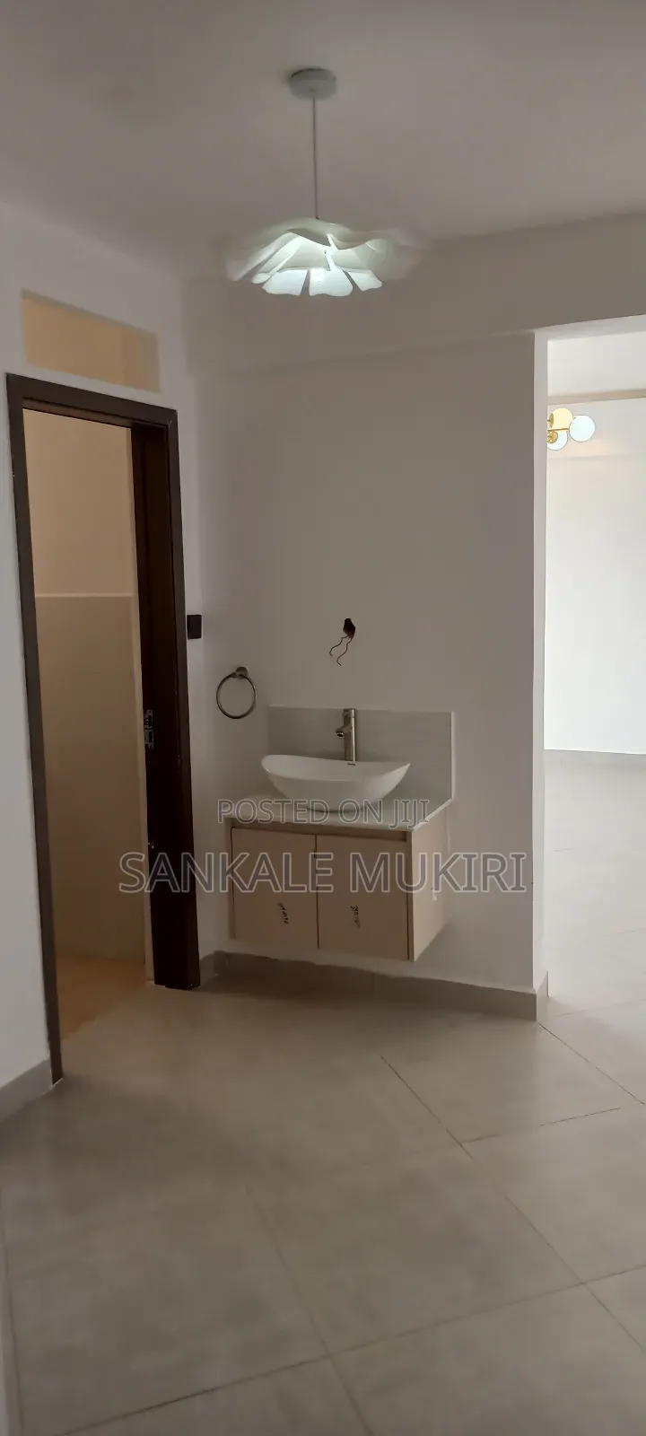 3bdrm Apartment in Knoo, Kinoo for rent