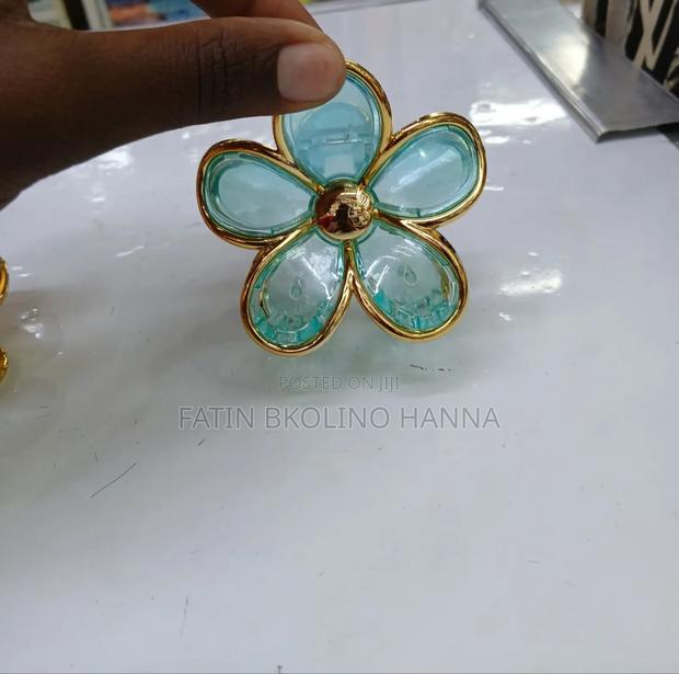 Color Hair Claws - thumbnail 3