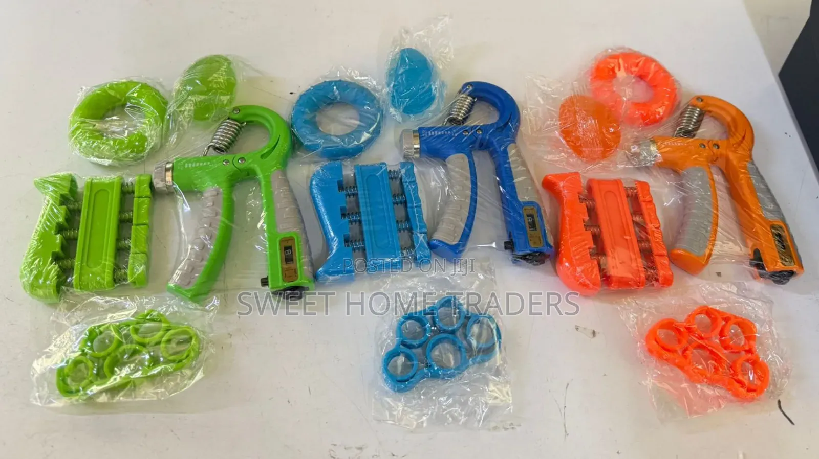Digital Counter Adjustable Hand Grip Set