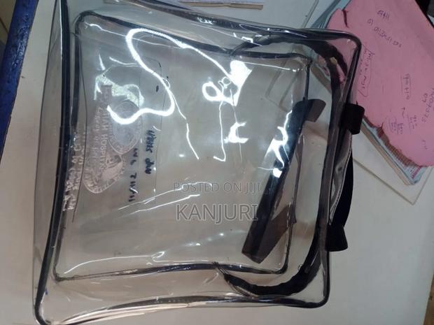 Personal Amenities Clear Bag - thumbnail 4