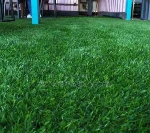 25mm Multi-Purpose Lawn Carpet for Business Premises