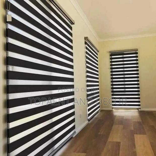 Premium Roller Blinds Shades for Living Room and Office Spaces