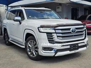 Toyota Land Cruiser 3.3 Diesel 4WD 2022 White