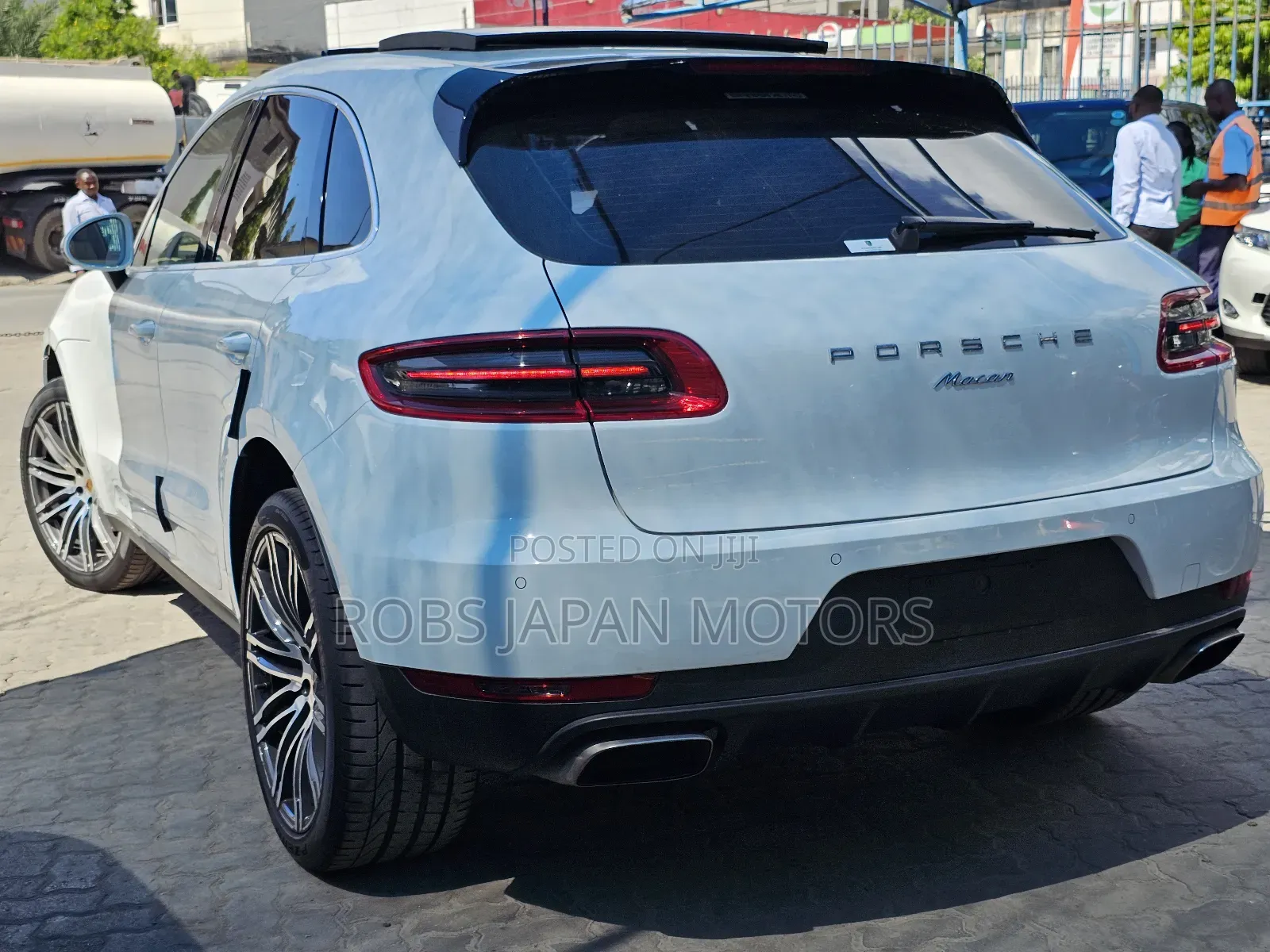 Porsche Macan Sport Edition 2018 Off white