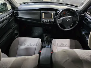 Toyota Axio 1.5 X 2WD 2018 Blue