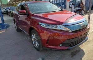 Toyota Harrier 2.0 2019 Red
