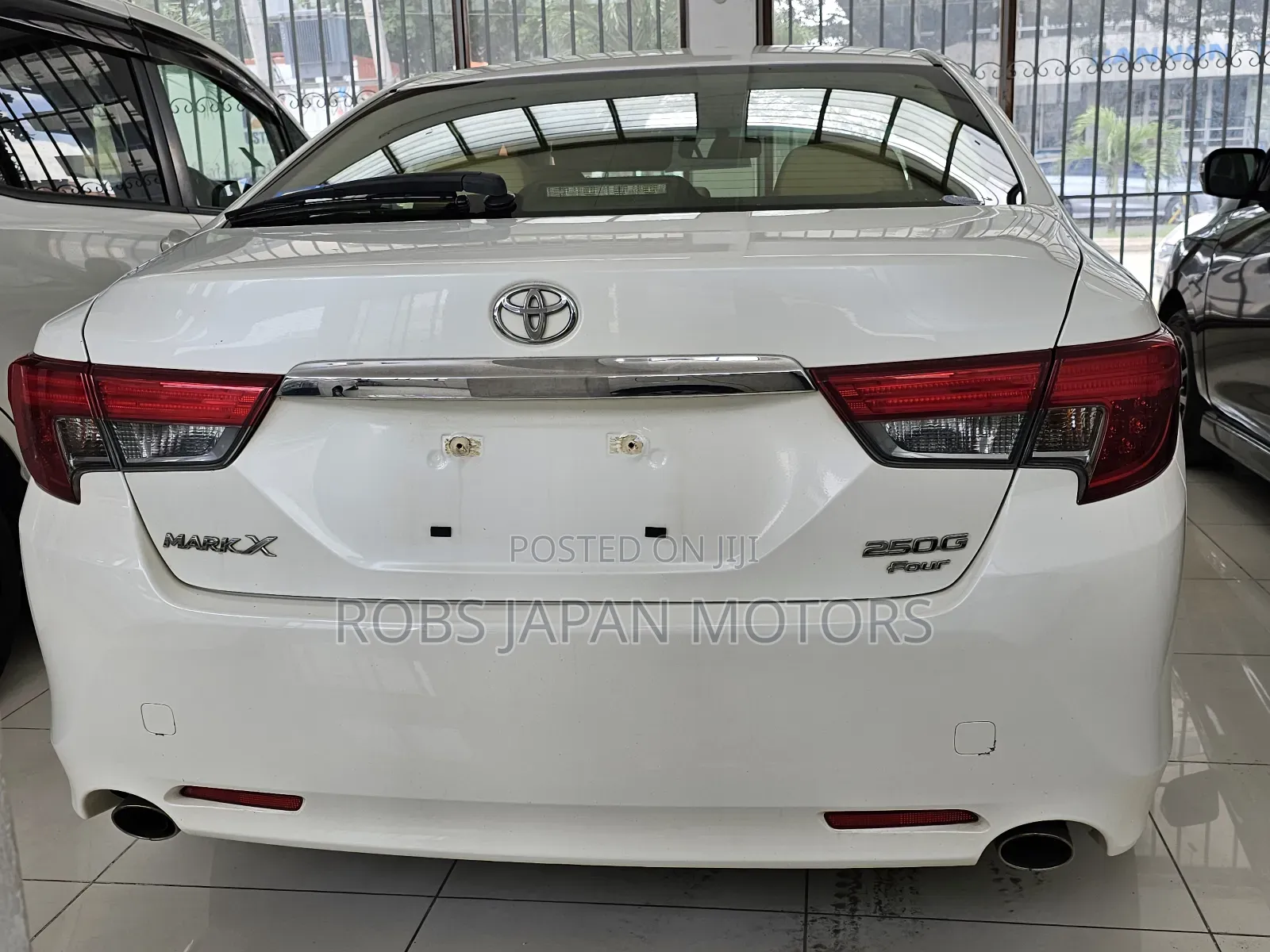 Toyota Mark X 2.5 AWD 2017 White