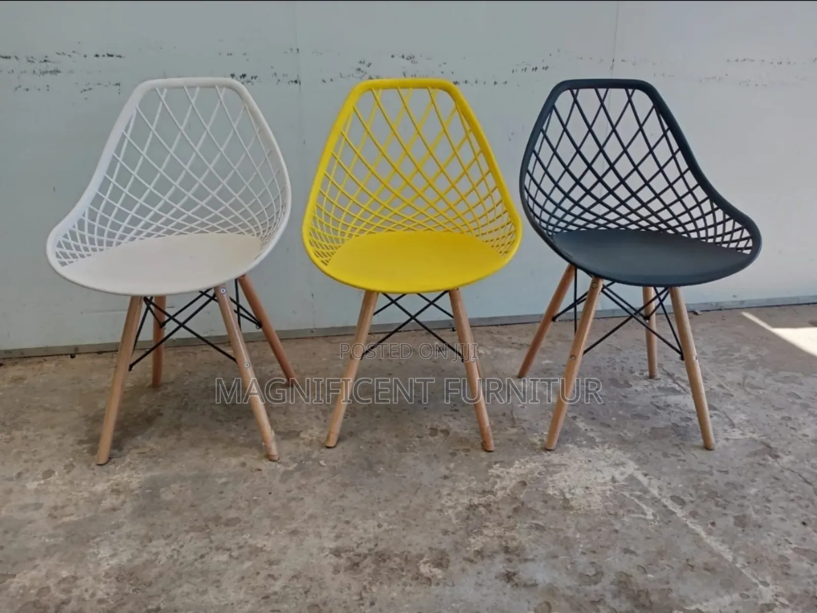 Eames Chairs Mesh Tilia