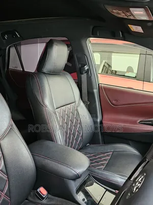 Toyota Harrier 2.0 4WD 2018 Purple