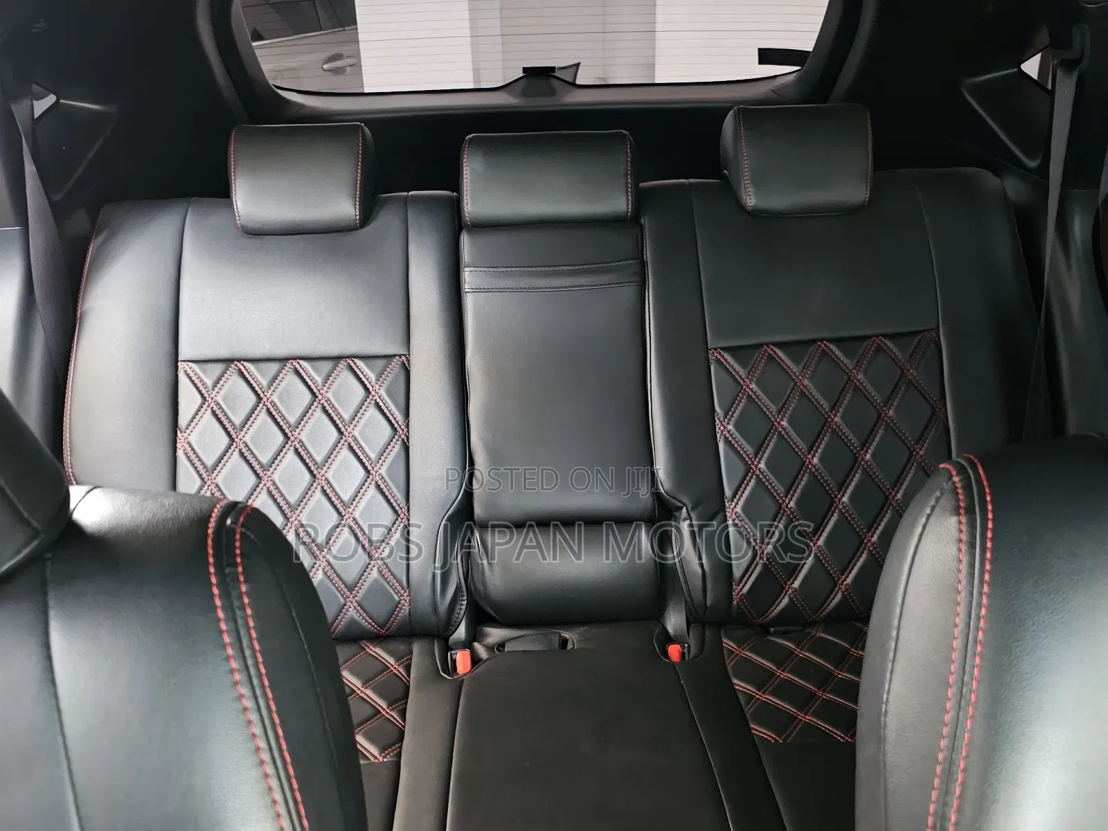 Toyota Harrier 2.0 4WD 2018 Purple
