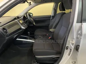 Toyota Corolla Fielder 2019 Silver