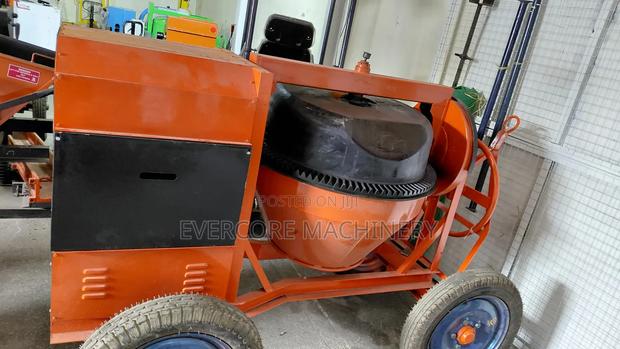 Titan Commercial Diesel Concrete Mixer 500litres Capacity 8hp Engine.