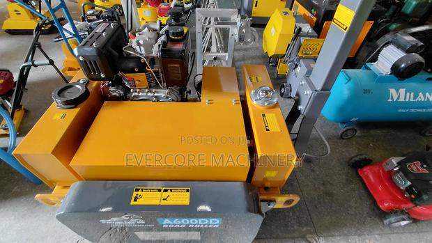 Diesel Powered Double Drum Road Roller/Compactor Machine. - thumbnail 3