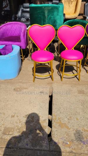 Manicure Love Seat - thumbnail 2