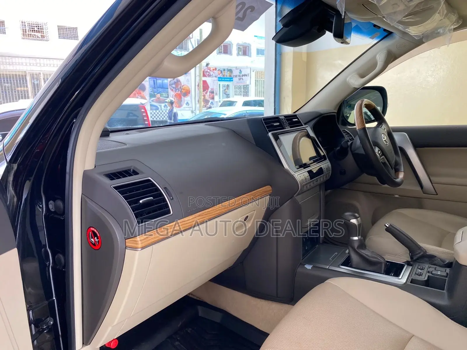 Toyota Land Cruiser Prado 2018 Black