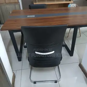 Mesh Meeting Chair